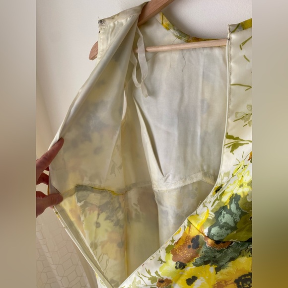 Vintage floral A-line maxi dress - Picture 12 of 16